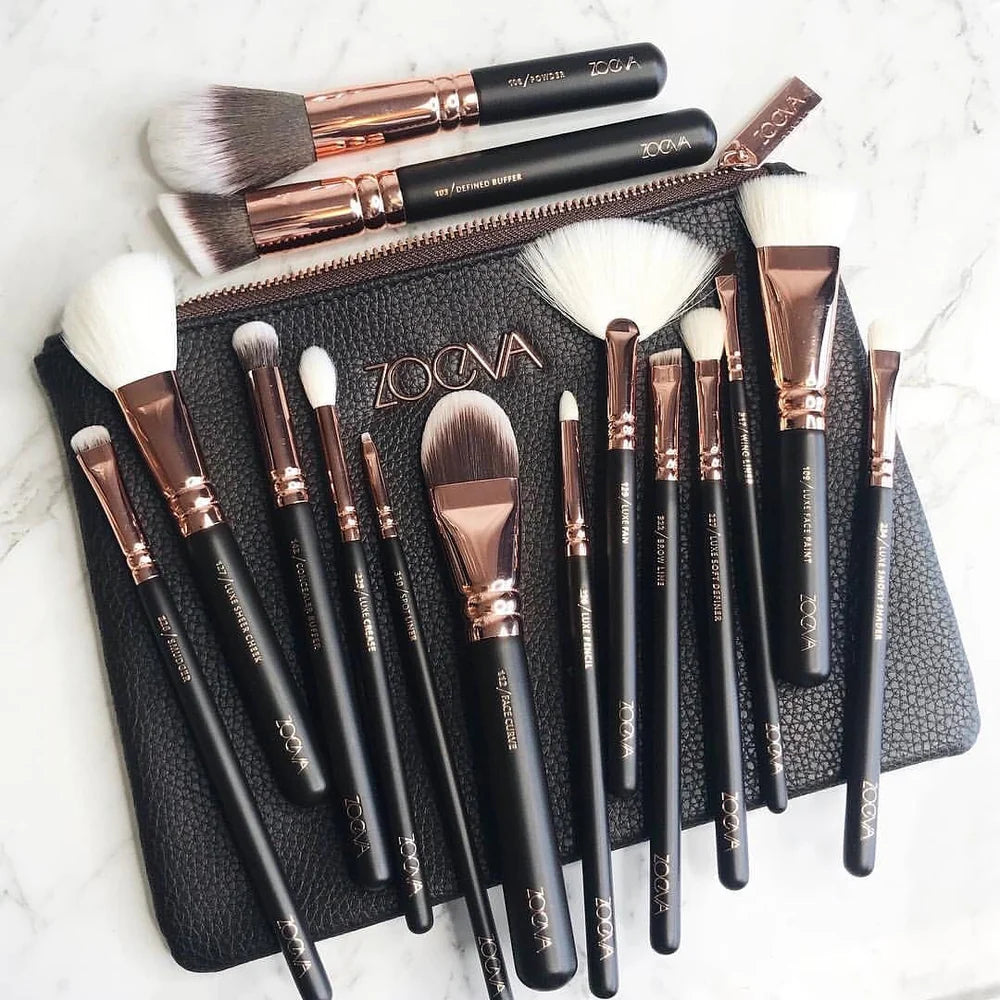 Zoeva 15 Piece Makeup Brushes Set With Pouch - Cosmetic Product Designed For Face Care And Daily Makeup Routine (Random Color)
