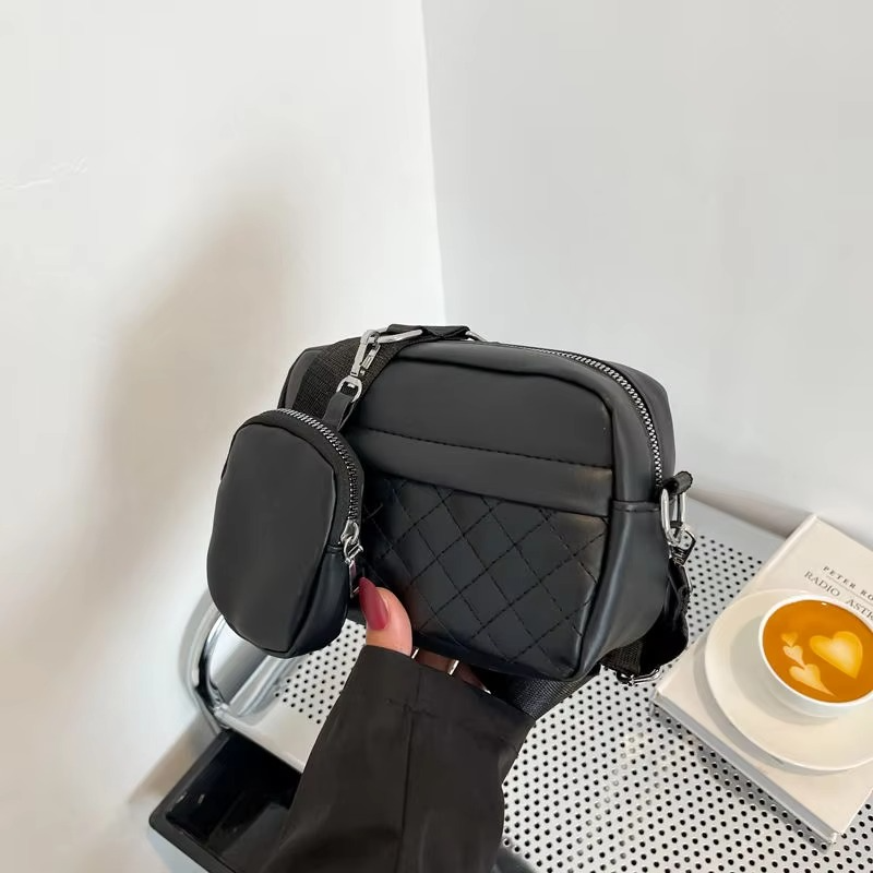 Stylish Girl's Convertible Crossbody Bag - PU Leather Polyester Waterproof Shoulder Bags With Change Purse Trending Travel Crossbody Bag